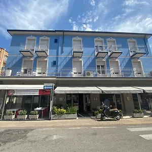 https://macki-rimini.riccione-hotels.org